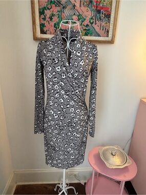Gray Long-Sleeve Wrap Dress with Animal Print